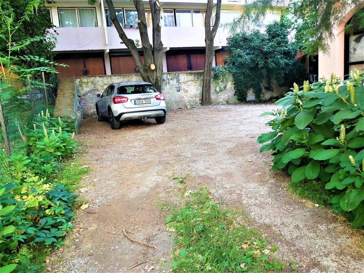Lena Apartman - Έγκερ Εξωτερικό φωτογραφία