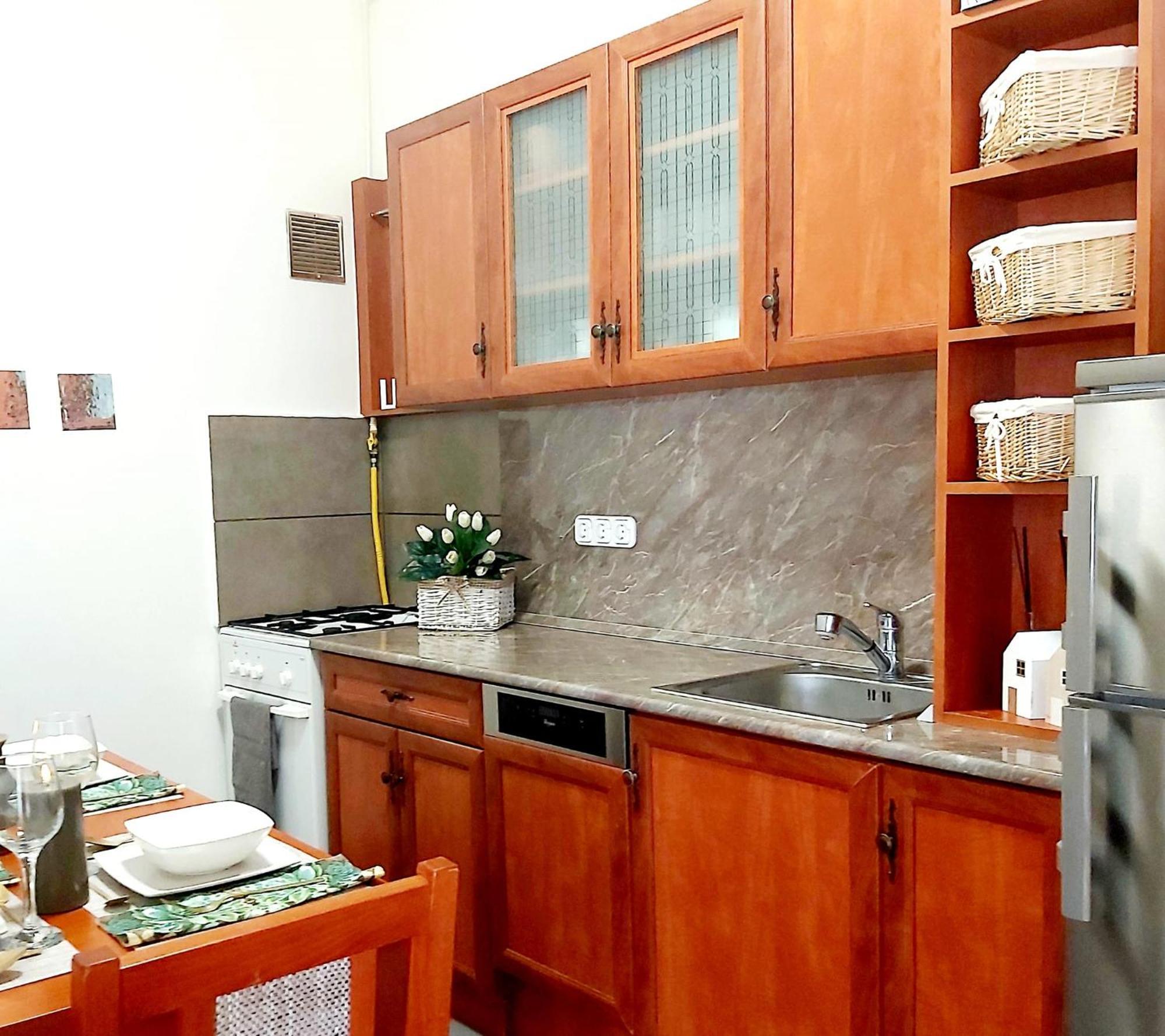 Lena Apartman - Έγκερ Εξωτερικό φωτογραφία
